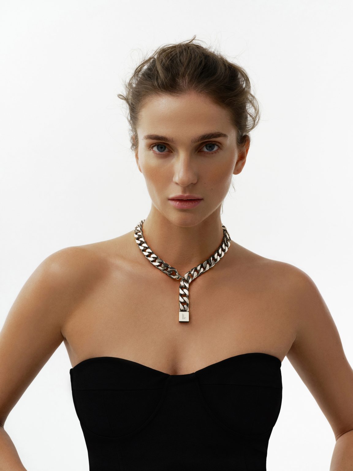 collana per un abito da sera